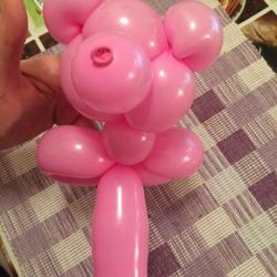 Teddybär aus Modellierballons basteln Schritt 10