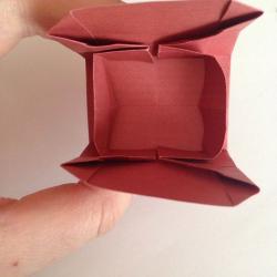 Origami Box in a Box basteln Schritt 20