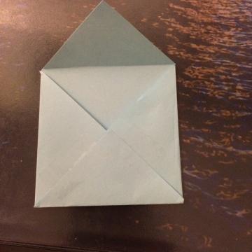 großen Briefumschlag aus Papier basteln